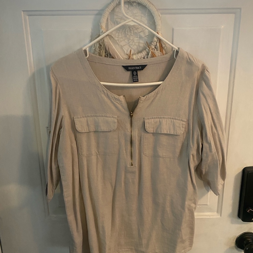 Ellen Tracey Women's Beige Blouse with Zipper